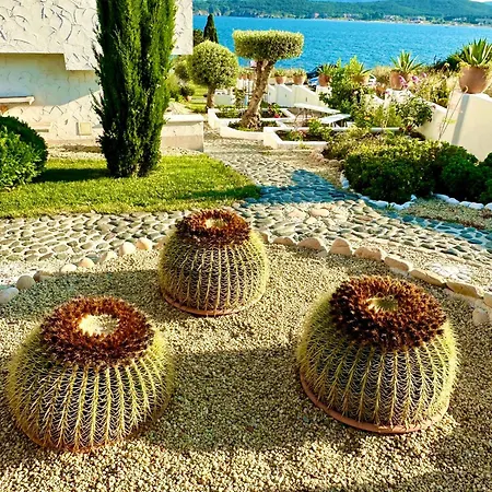 Aparthotel Casa De Oro Alma 3*