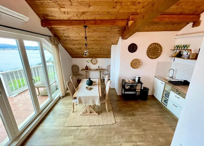 Casa De Oro Alma Aparthotel