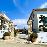Casa De Oro Alma アパートホテル