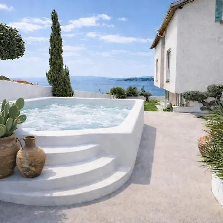 Casa De Oro Alma Aparthotel 4*