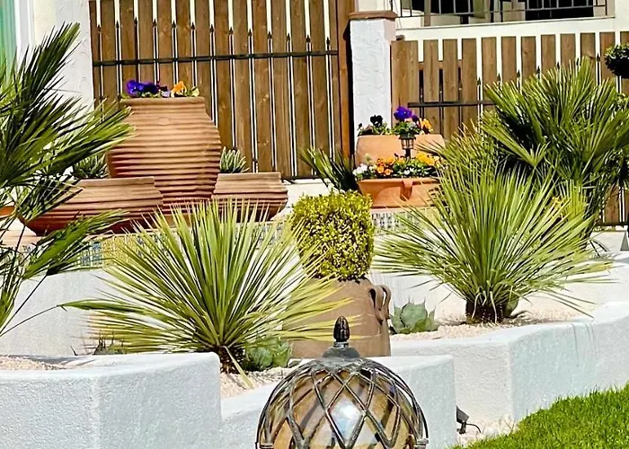 Casa De Oro Alma Aparthotel