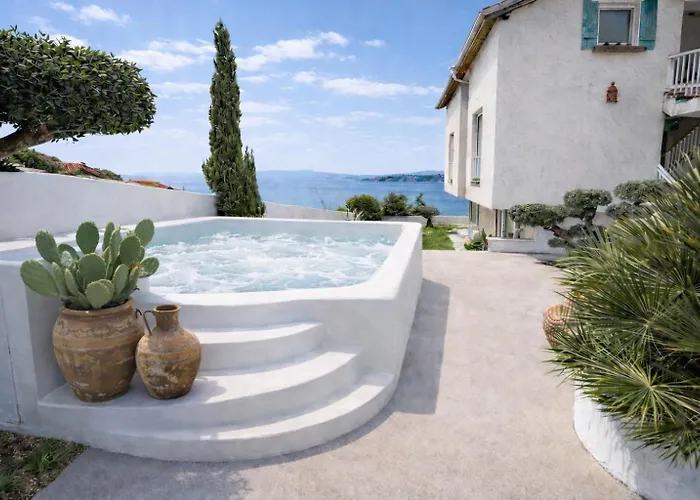 Casa De Oro Alma Aparthotel 4*